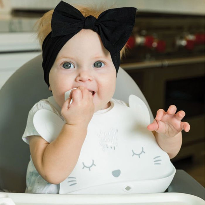 Slabbetje voor baby's vanaf 4 maanden in siliconen met dieren voor het spenen en voeden