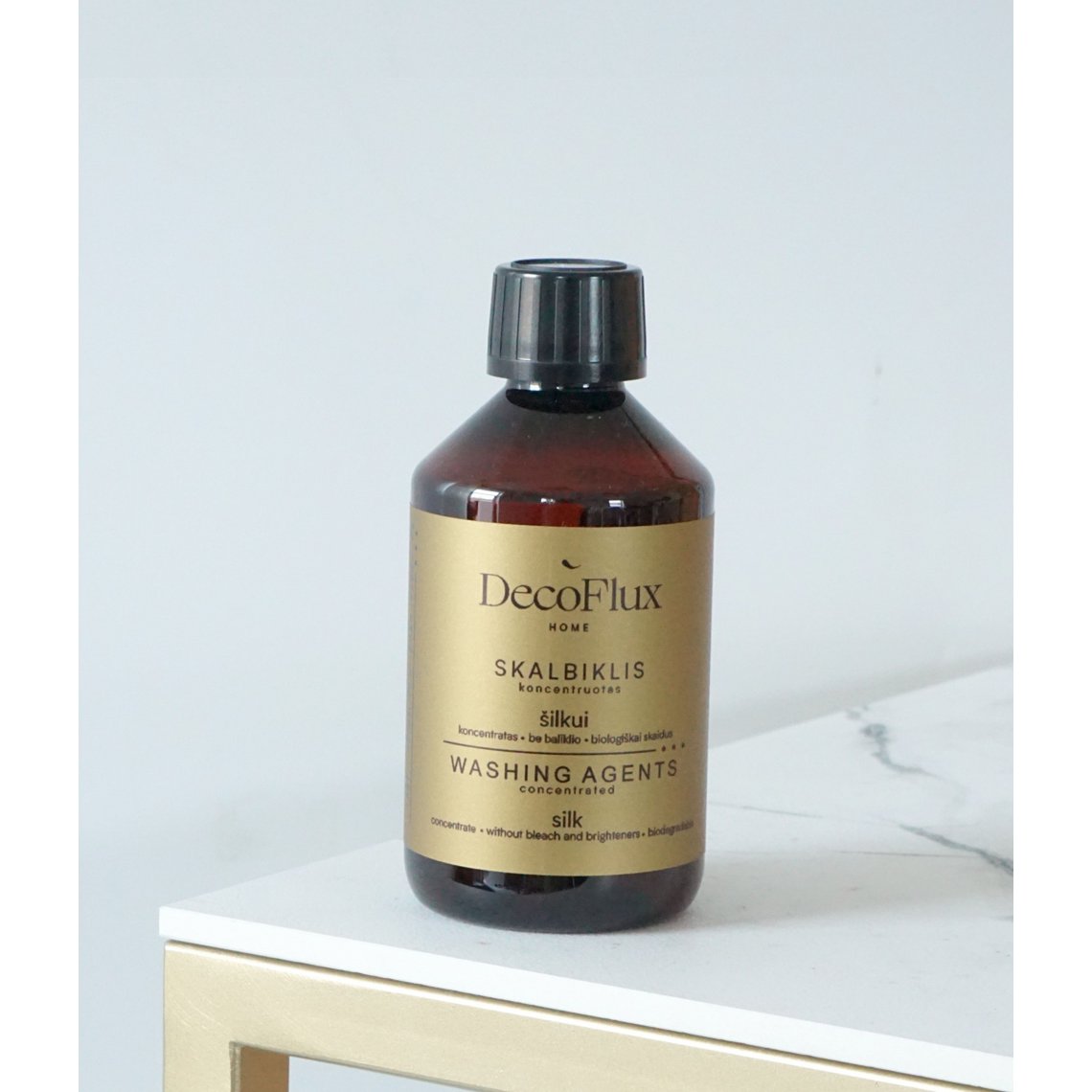 Detergente liquido per seta 240ml