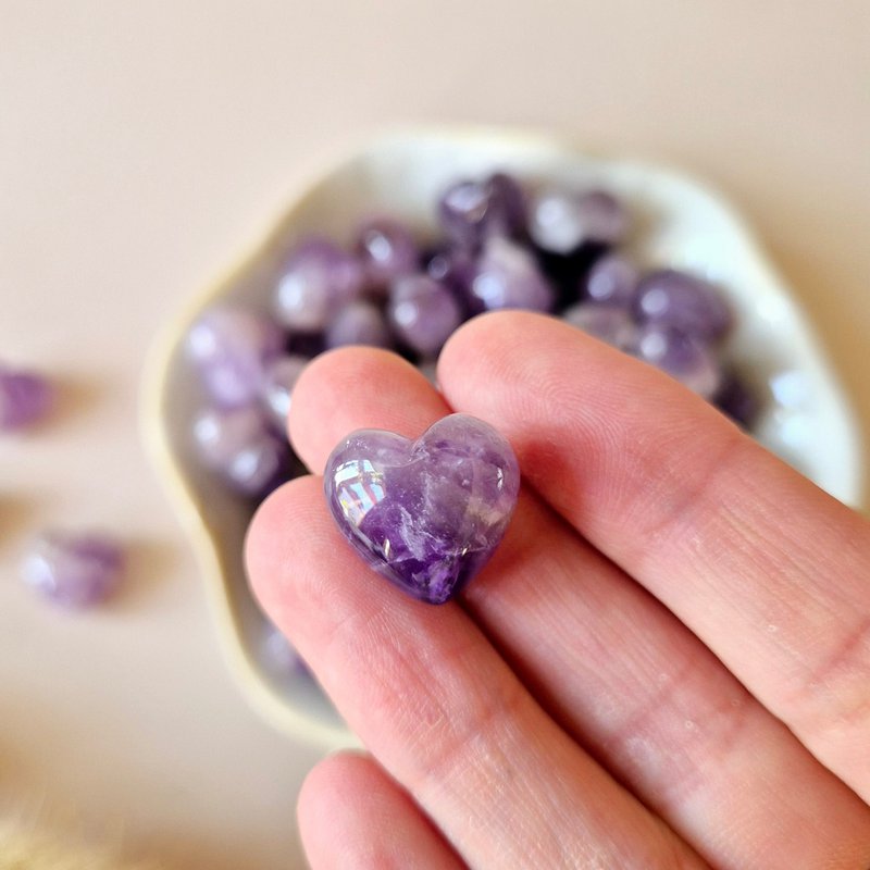 Mini Gemstone Heart Backstone - Dream Amethist (1.5 cm) for Crystal Confetti