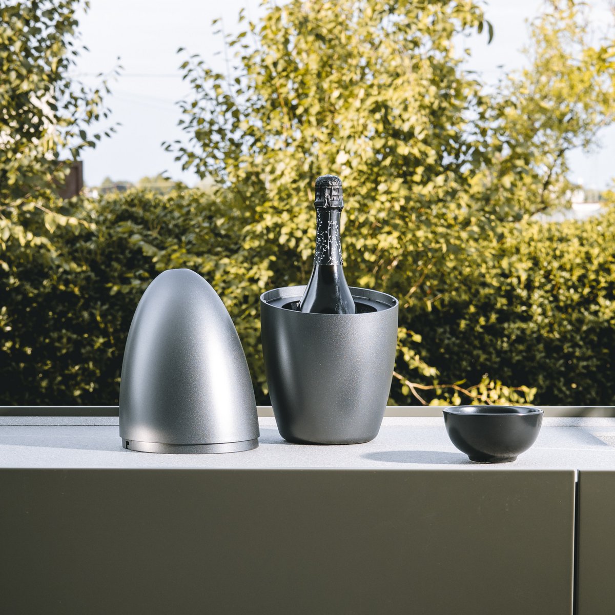 WEGG METAL - Wine and Champagne Cooler with Gel Bags Kit