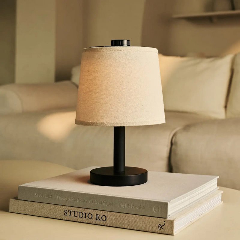 Rover zwarte houten oplaadbare lamp