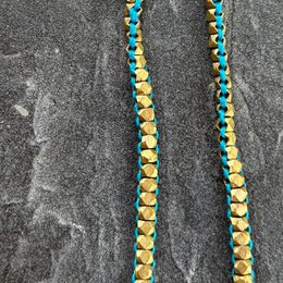collar Dokra hecho a mano "Solid Love"