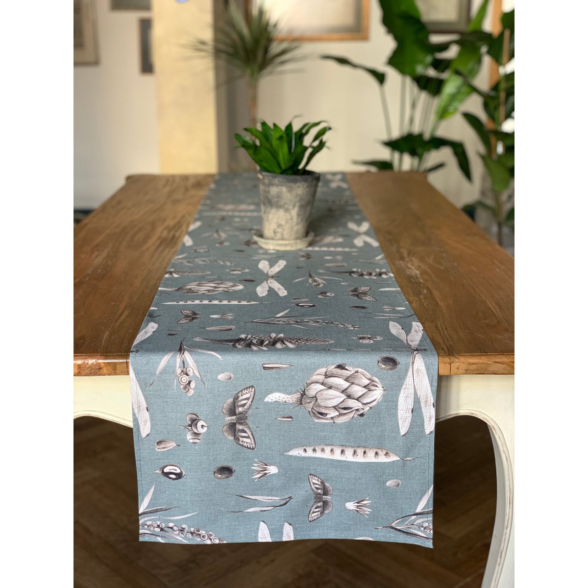 190x40cm / 75x16in