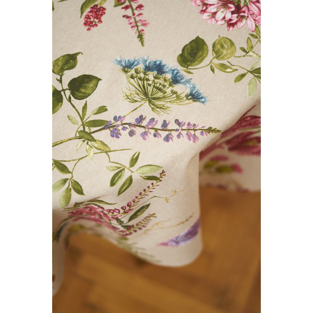 Round Floral Tablecloth, Poly-Cotton Mix, Printed | Botanico