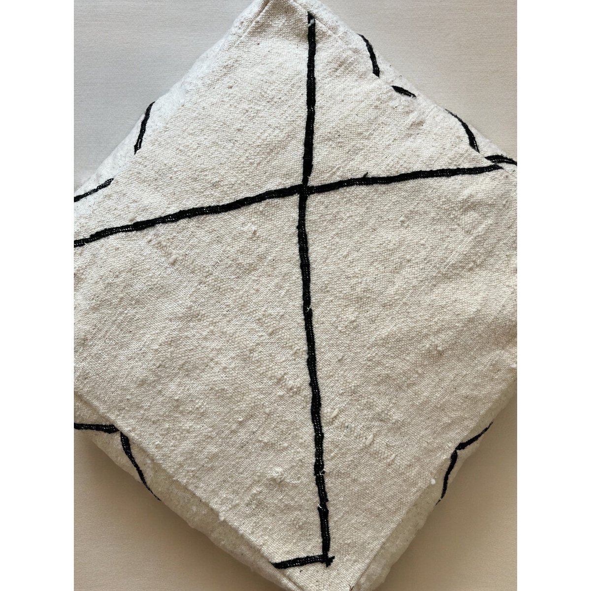 Floor pillow - meli
