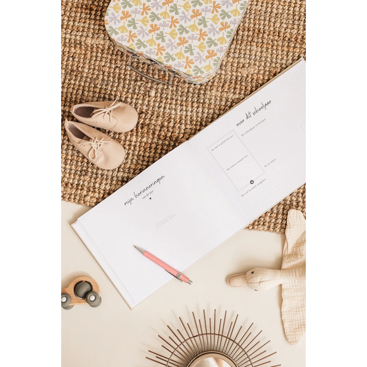 Fyllbooks My school photo book - Ocher dots