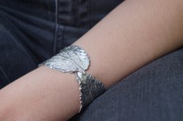 Gouden Hibiscus armband, vergulde sterling zilveren sieraden, Hibiscus blad manchet, cadeau voor haar, verjaardagscadeau voor vrouwen, handgemaakte sieraden