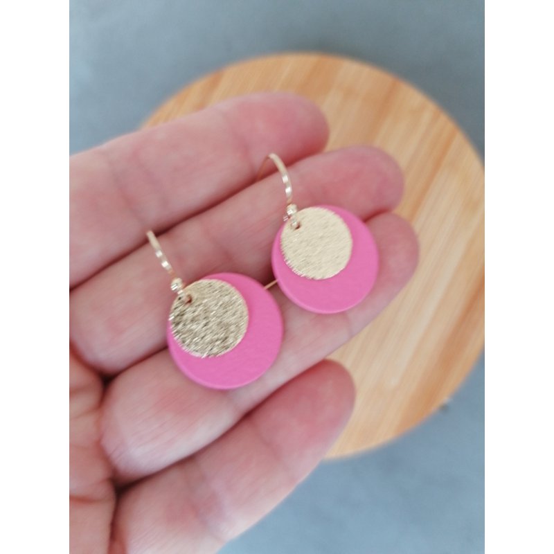 Playa (bright pink)