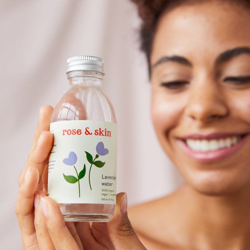 Acqua di lavanda biologica lenitiva
