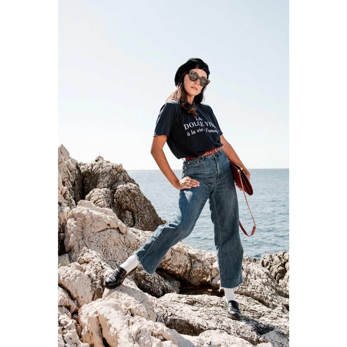 Dunkelblaues Dolce Vita-T-Shirt