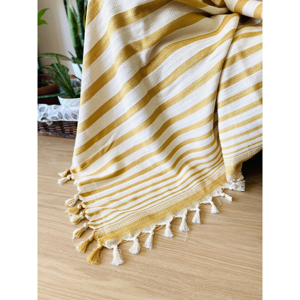 Hand-woven cover "Fatsa"