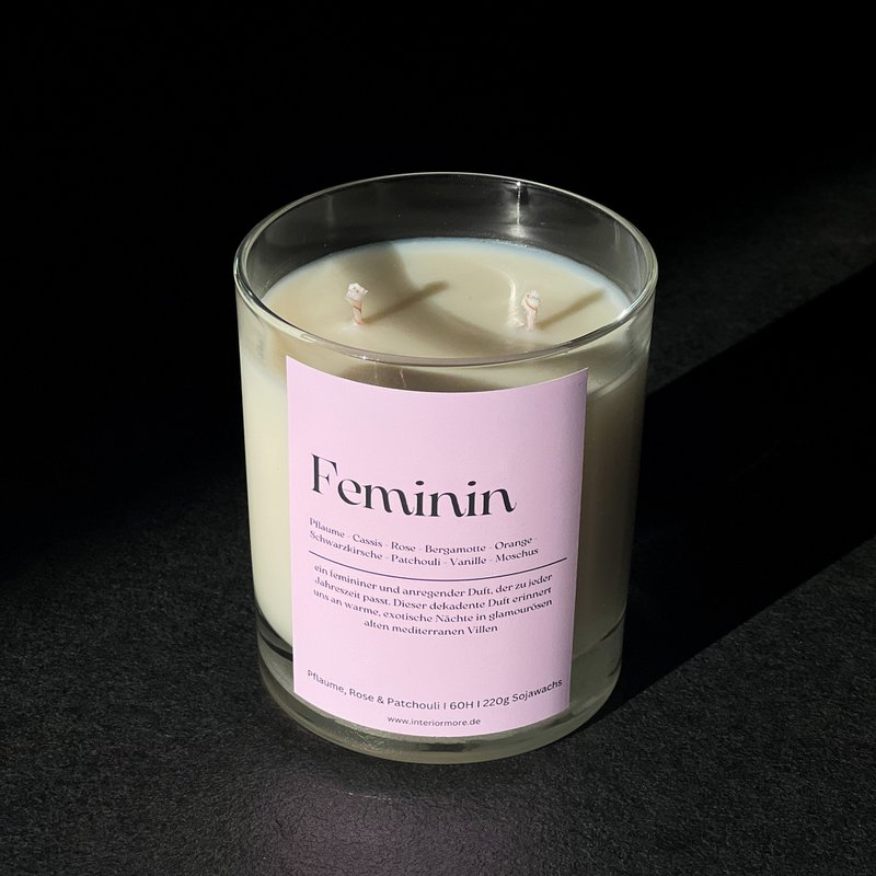 Vela perfumada femenina del día de San Valentín