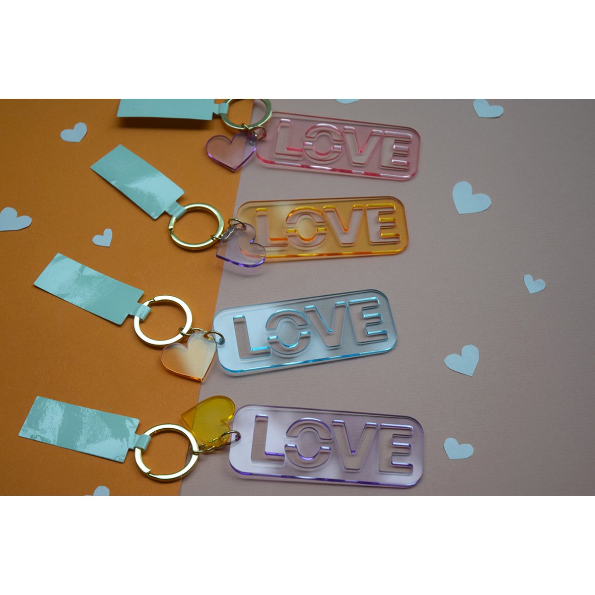 Sleutelhangers LOVE Geassorteerd 4 kleuren