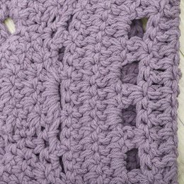 ALMA PURPLE gehaakt kinderkleed