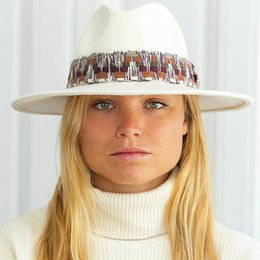 CAPPELLO A TENDA LARGA - treccia etnica