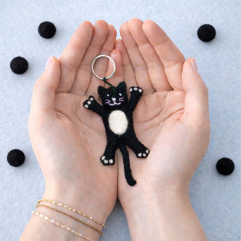 Keyring cat black