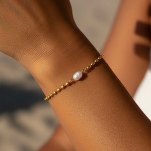 Aluna - 18k gold plated steel bracelet with freshwater pearl