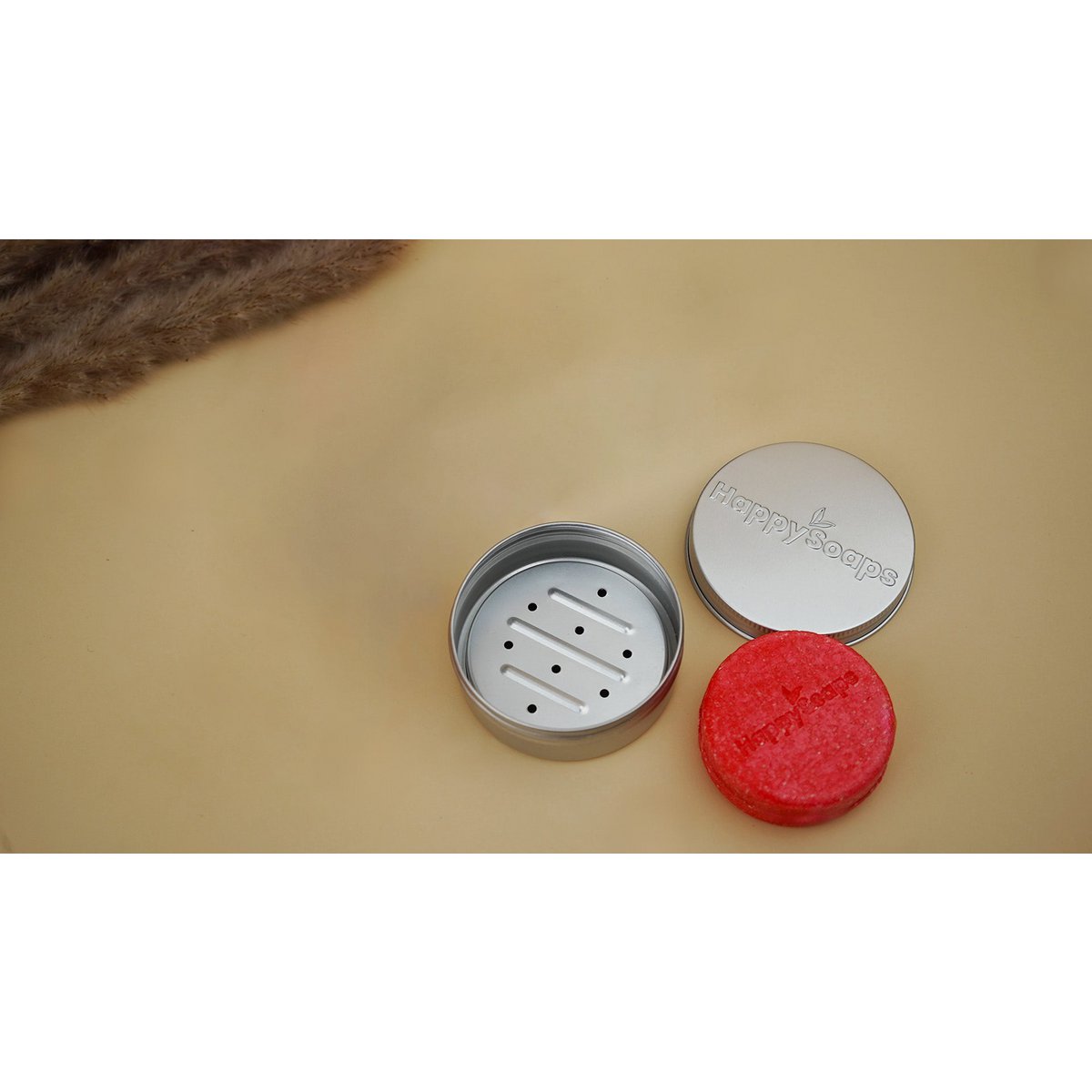Shampoo Bar storage and travel tin