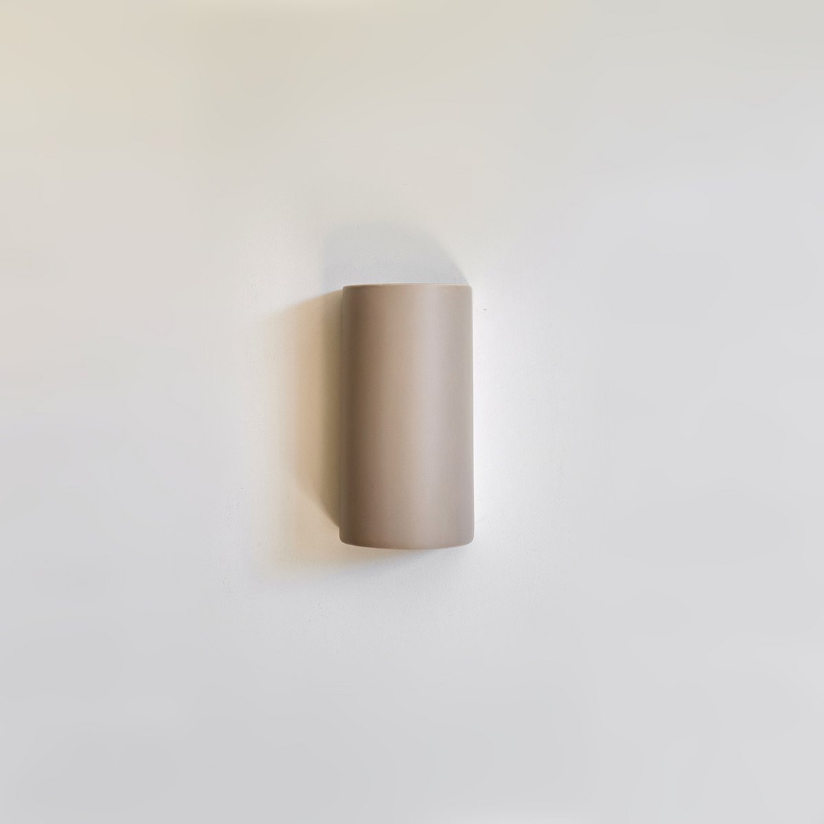 Ceramic wall lamp - Matte Taupe