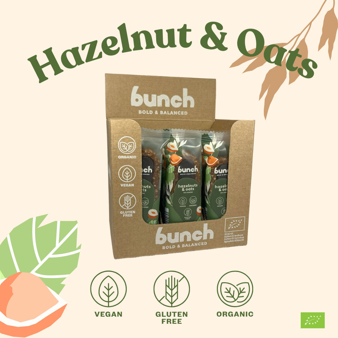 Organic date bar: hazelnut & oats