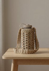 crochet bottle holder