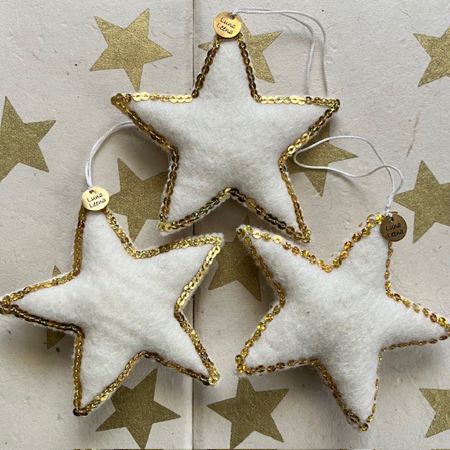 Ornamento da appendere con stella Luna-Leena - bianco sporco e oro - feltro di lana - fatto a mano in Nepal