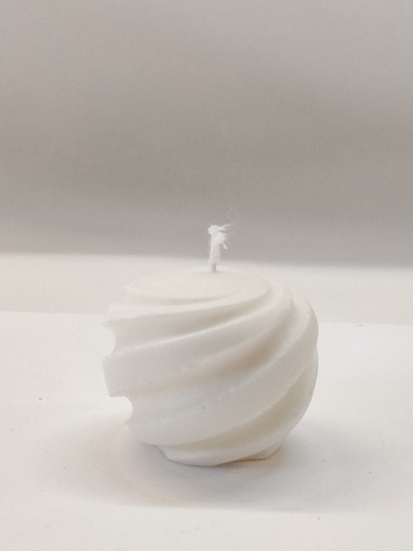 Ornament candle - Round twisted ornament Candle