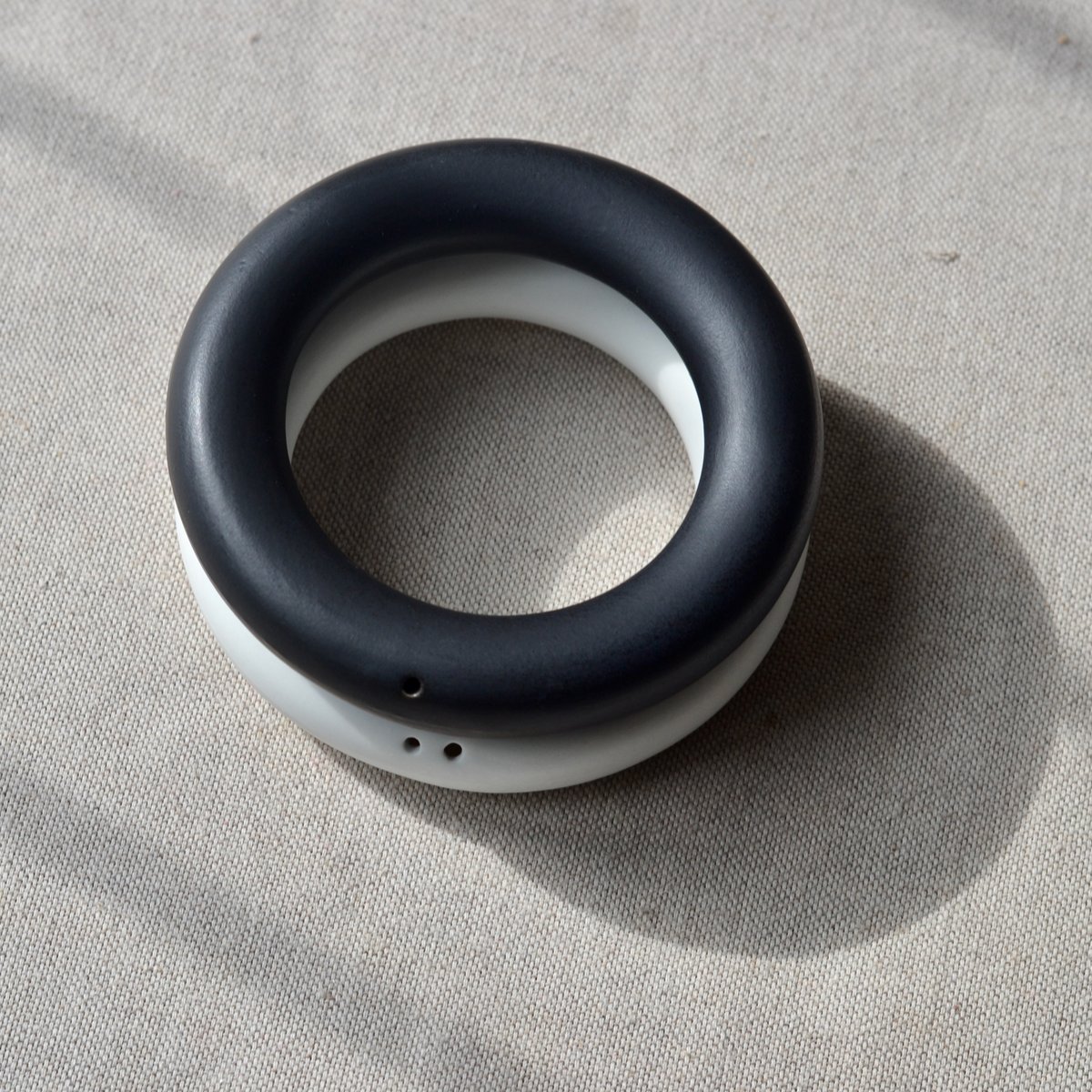 Rings Salt + Pepper Copy