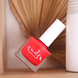Nagellack aus biologischem Anbau – VERONE