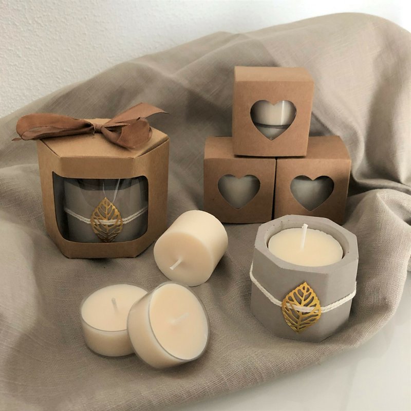 Candle holder with heart