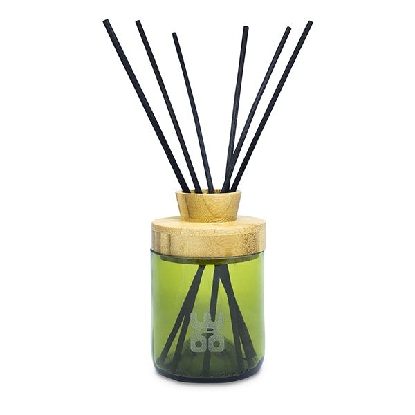WOO Sustainable Reed Diffuser | Upcycled Wine Bottle | 100 ml