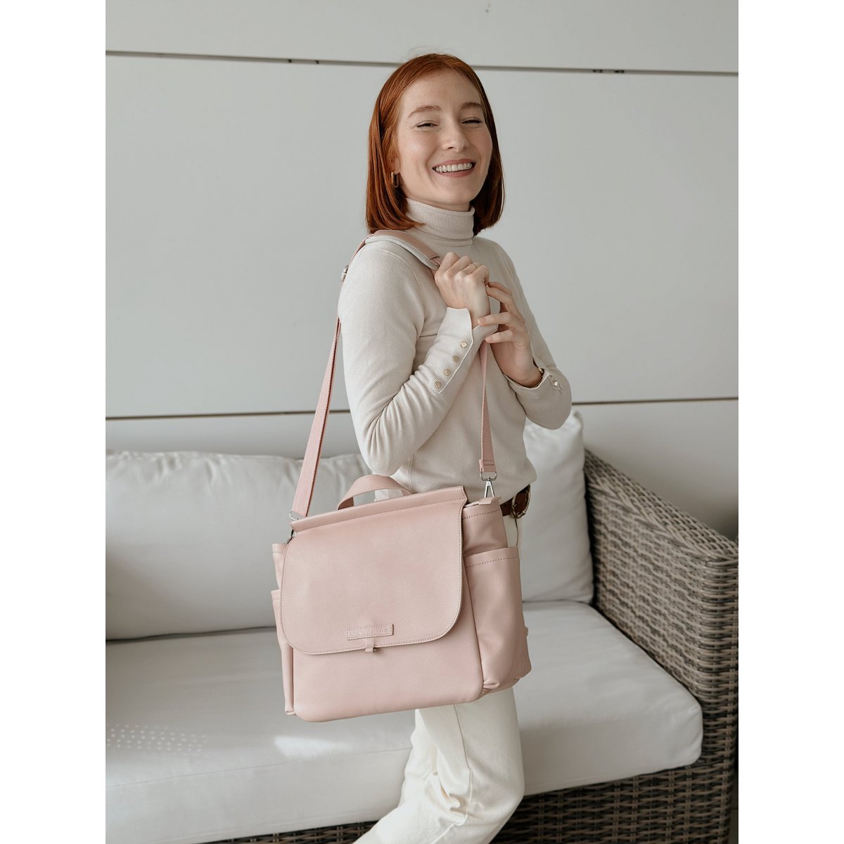 MIREM Umstandstasche von Nenina & Co. Blassrosa + Wickelauflage als Geschenk