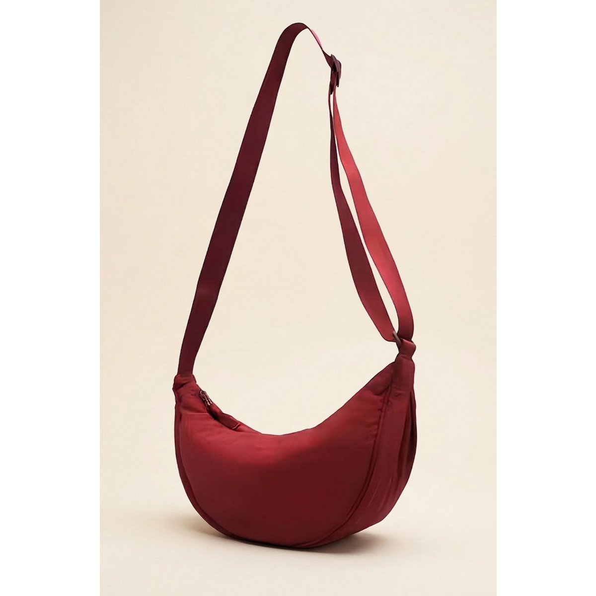 Halvemaantas met nylon schouderband