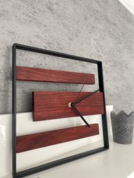 Orologio da parete moderno in legno pregiato Padauk