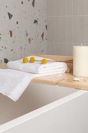 Serviette de tête en éponge de chanvre de couleur blanche