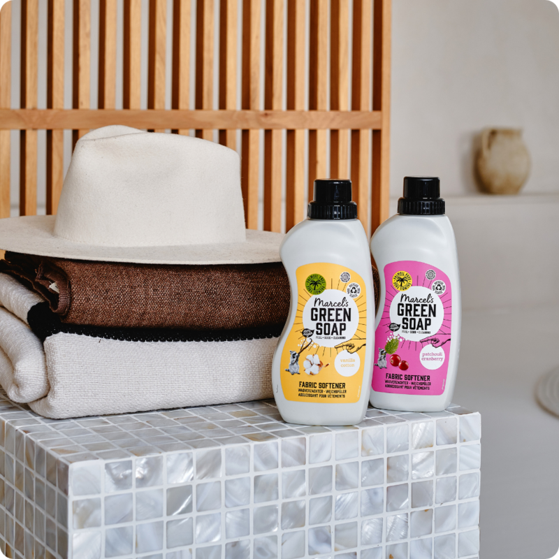 Ammorbidente in tessuto patchouli e mirtillo rosso