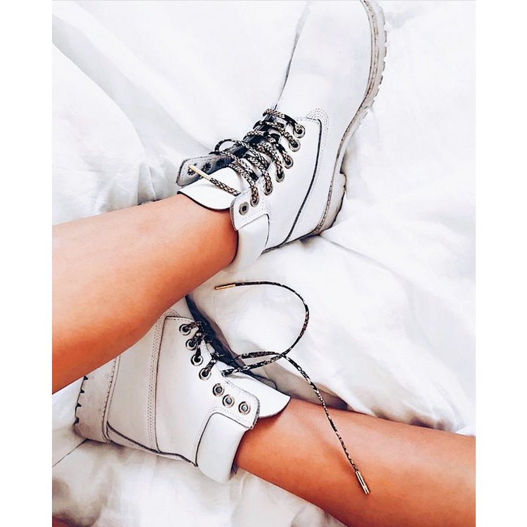 Grey Kingsnake Laces