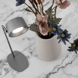 Schreibtischlampe Design LED auf Batterie weiß, mit Wandmontage