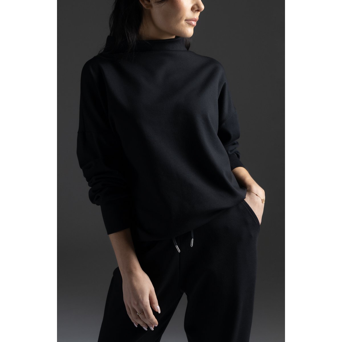 Lounge by Luin Bluse, sort
