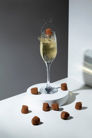 Champagner -Schokoladentrüffel - Schüttung