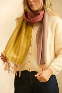 Shima striped scarf