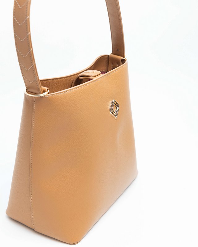 Bucket Bag Nila Apple Leather Camel