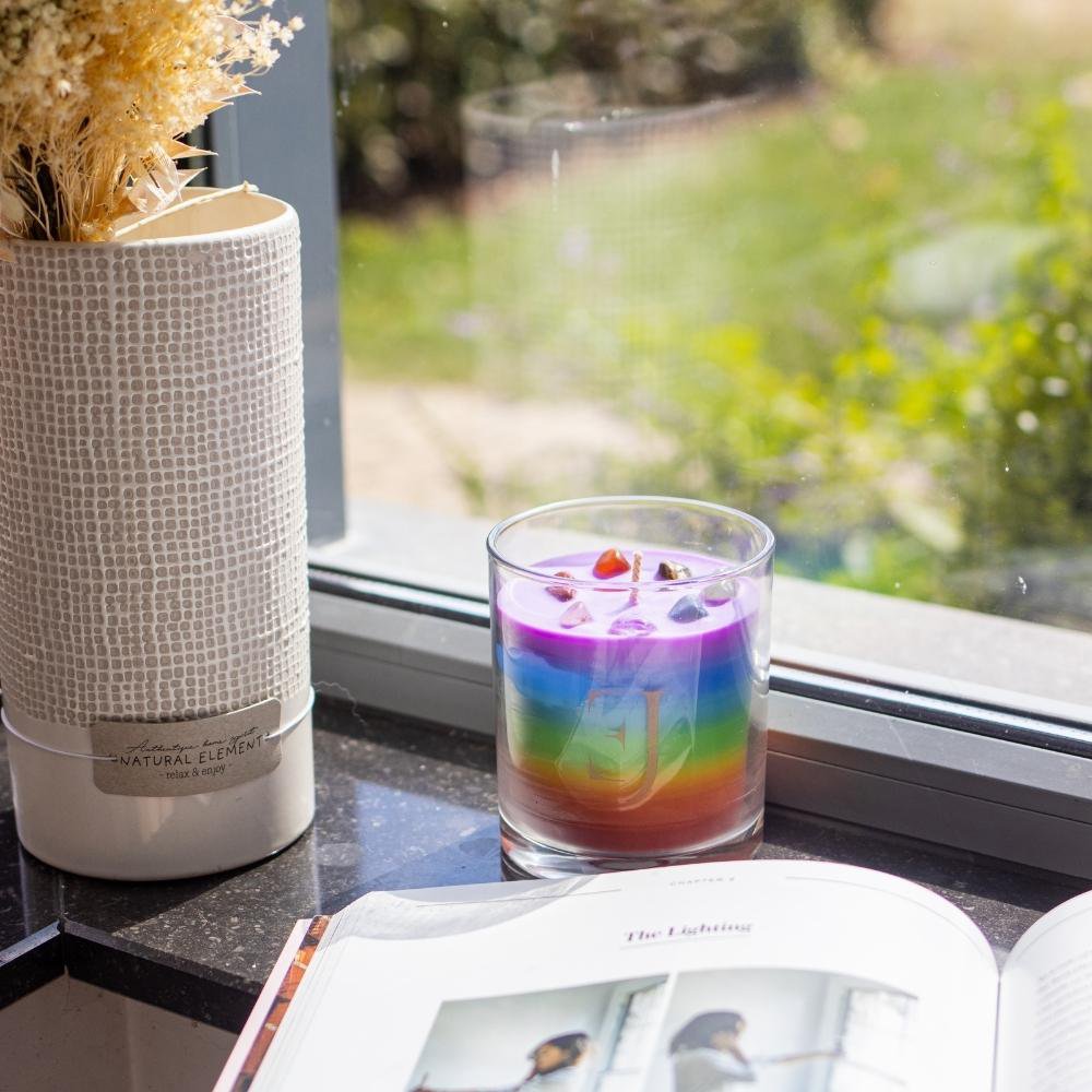 Chakra 'feel good' candle