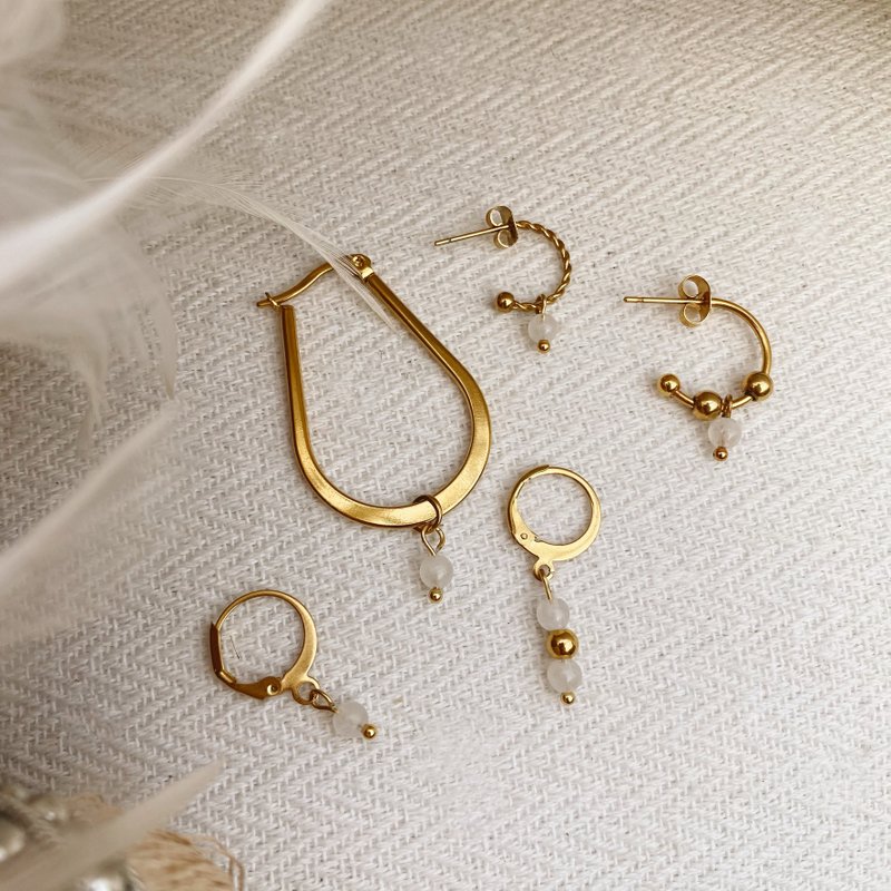 Earrings Moonstones - Gold