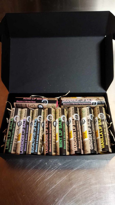 Lip Balm Gift Set - 10 x 15 ml læbebalsamer - lavet til bestilling