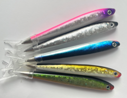  Fishing lures set of 5, colorful fish-shaped baits in pink, silver, blue, green with glitter patterns.