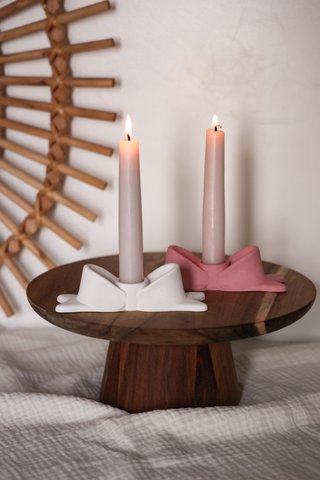 Bow candlesticks