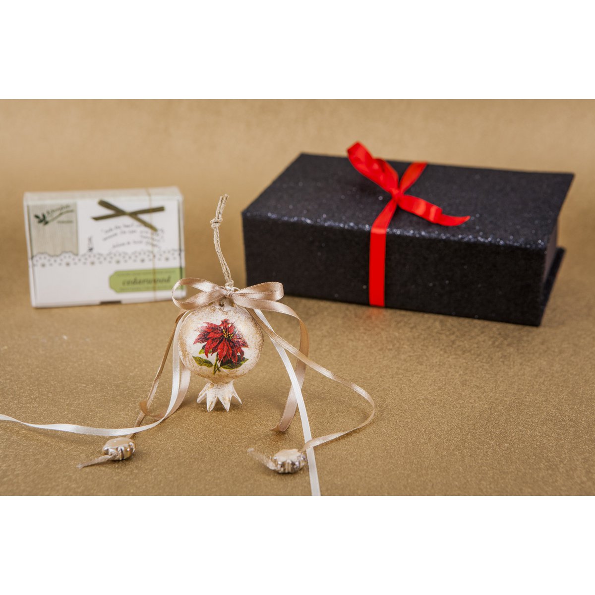 Soap Luxury Red-Black Gift Box: Christmas Night