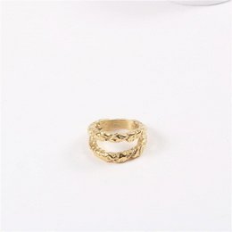 Dubbeldeks getextureerde ring