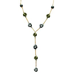 Y-förmige Halskette mit Emaille-Knoten